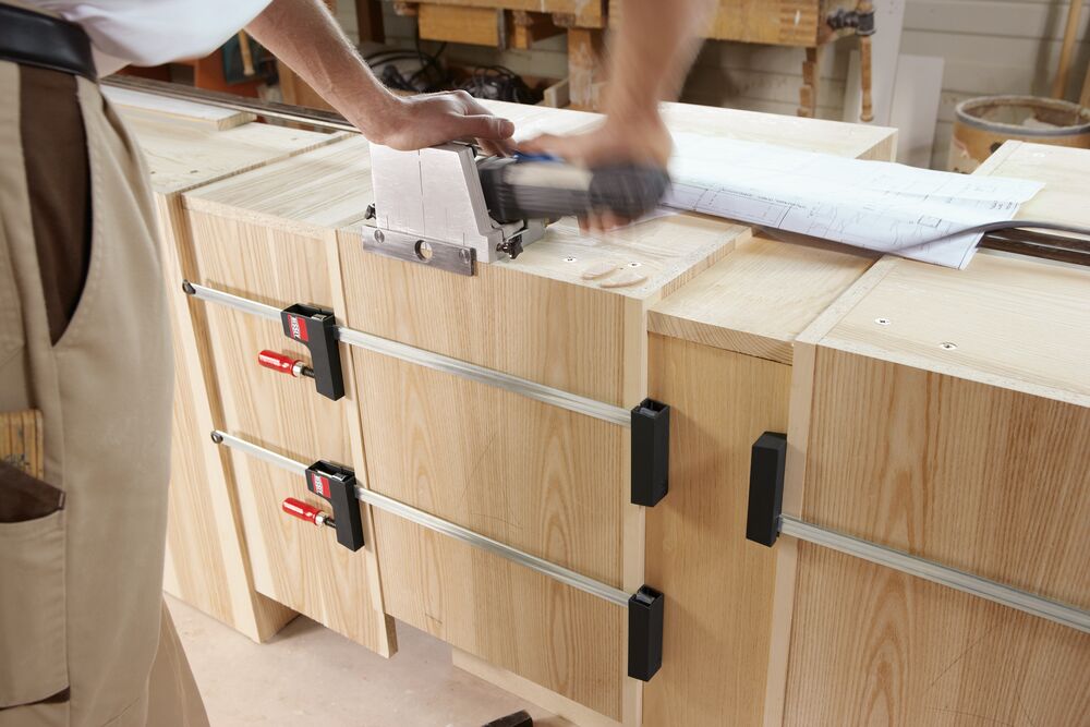 BESSEY Leichte Korpuszwinge UniKlamp UK BESSEY Leichte Korpuszwinge UniKlamp UK