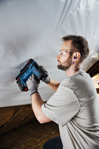 BOSCH Akku-Holzklammerer GTH 18V-14