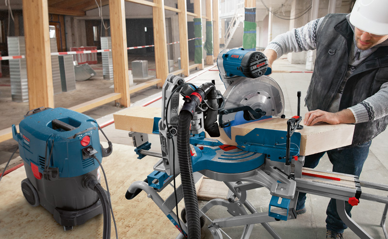BOSCH Kapp- und Gehrungssäge GCM 12 GDL