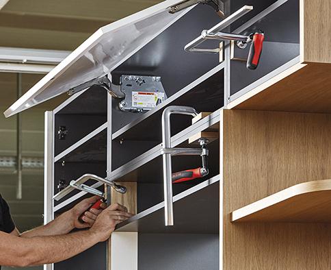 BESSEY Ganzstahl-Schraubzwinge GZ mit Klappgriff BESSEY Ganzstahl-Schraubzwinge GZ mit Klappgriff