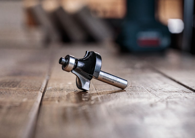 BOSCH PRO Abrundfräser, R 1/16", Schaft 1/4" BOSCH PRO Abrundfräser, R 1/16", Schaft 1/4"