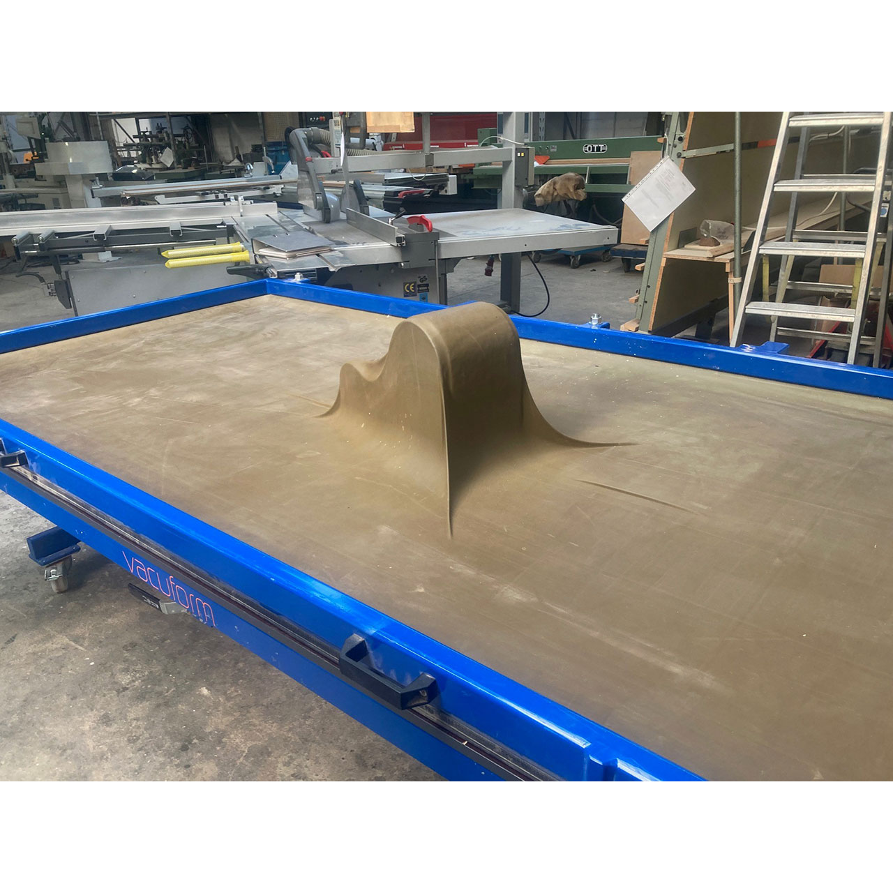 Columbus Vakuumpresse Vacuform Columbus Vakuumpresse Vacuform