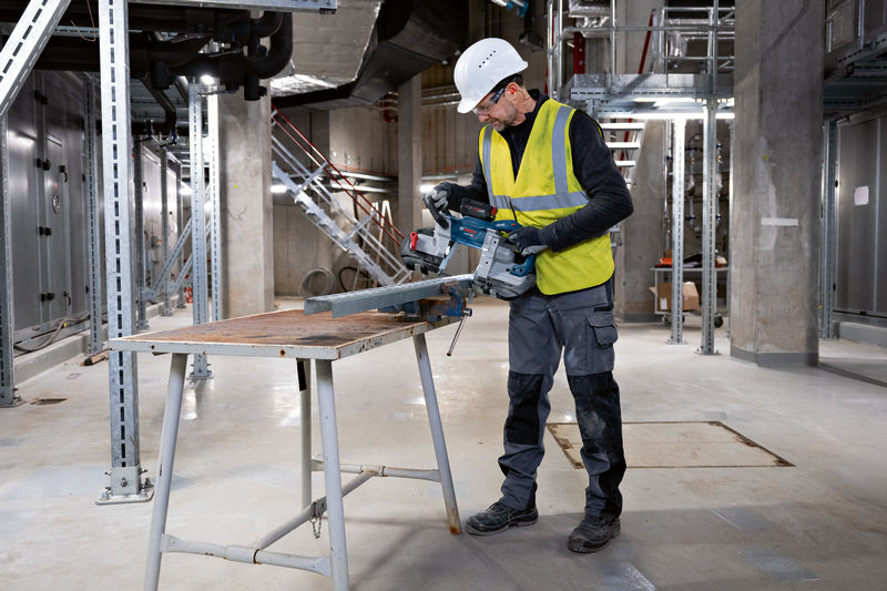 BOSCH Akku-Bandsäge GCB 18V-127