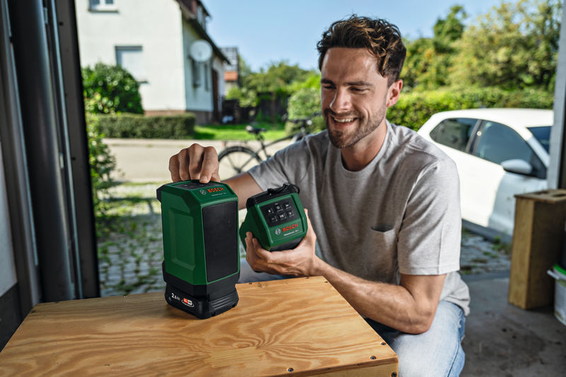 BOSCH Bluetooth®-Lautsprecher Universallautsprecher 18V-1 BOSCH Bluetooth®-Lautsprecher Universallautsprecher 18V-1