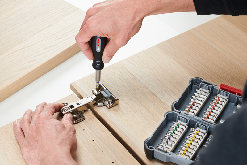 BOSCH Extra Hard Schrauberbit-Set, 44+1-tlg. BOSCH Extra Hard Schrauberbit-Set, 44+1-tlg.