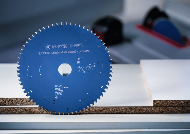 BOSCH EXPERT Laminated Panel Kreissägeblatt, 210x2,1x30 mm, Z66