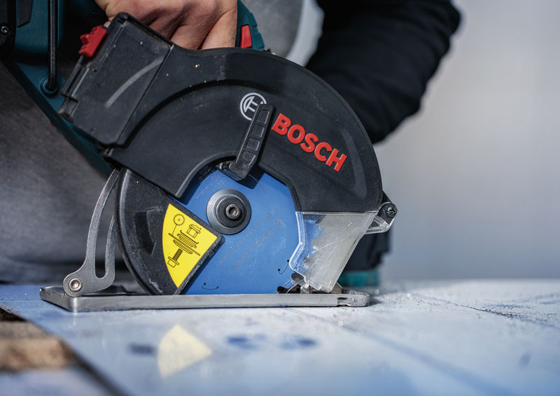 BOSCH EXPERT Stainless Steel Kreissägeblatt, 150x20 mm, Z32 BOSCH EXPERT Stainless Steel Kreissägeblatt, 150x20 mm, Z32