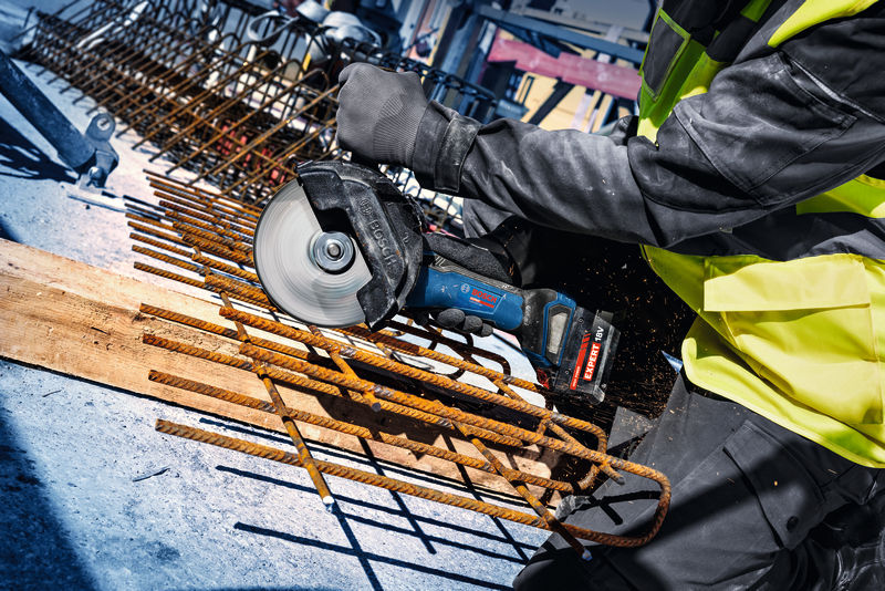 BOSCH EXPERT Akku-Winkelschleifer EXWS18V-180P