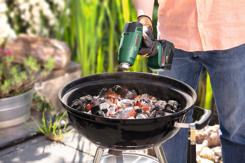 BOSCH Akku-Heißluftgebläse EasyHeat 18V-500