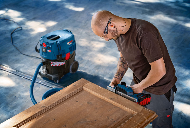 BOSCH Akku-Hobel GHO 18V-26, im Karton