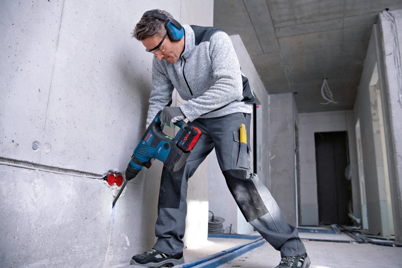 BOSCH Akku-Bohrhammer BITURBO mit SDS plus GBH 18V-34 CF BOSCH Akku-Bohrhammer BITURBO mit SDS plus GBH 18V-34 CF