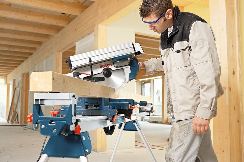BOSCH Kombinationssäge GTM 12 JL