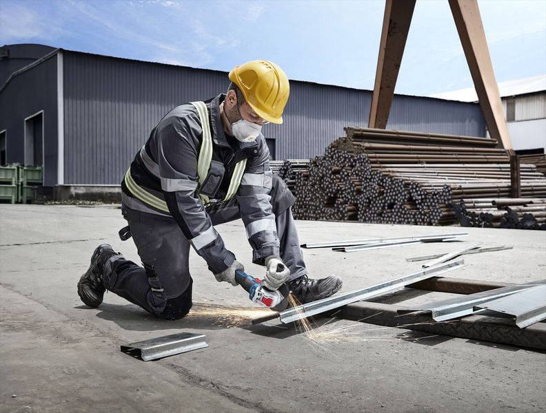 BOSCH Winkelschleifer mit X-LOCK GWX 18V-8 in L-BOXX