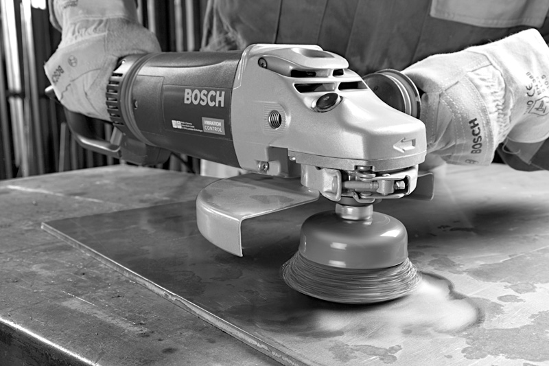 BOSCH PRO Metal clean Topfbürste, 100 x 0,5 mm, Gewinde BOSCH PRO Metal clean Topfbürste, 100 x 0,5 mm, Gewinde