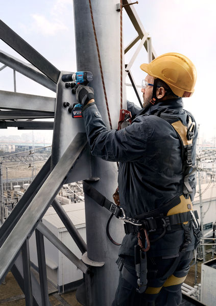 BOSCH Akku-Drehschlagschrauber GDS 18V-350 in L-BOXX BOSCH Akku-Drehschlagschrauber GDS 18V-350 in L-BOXX