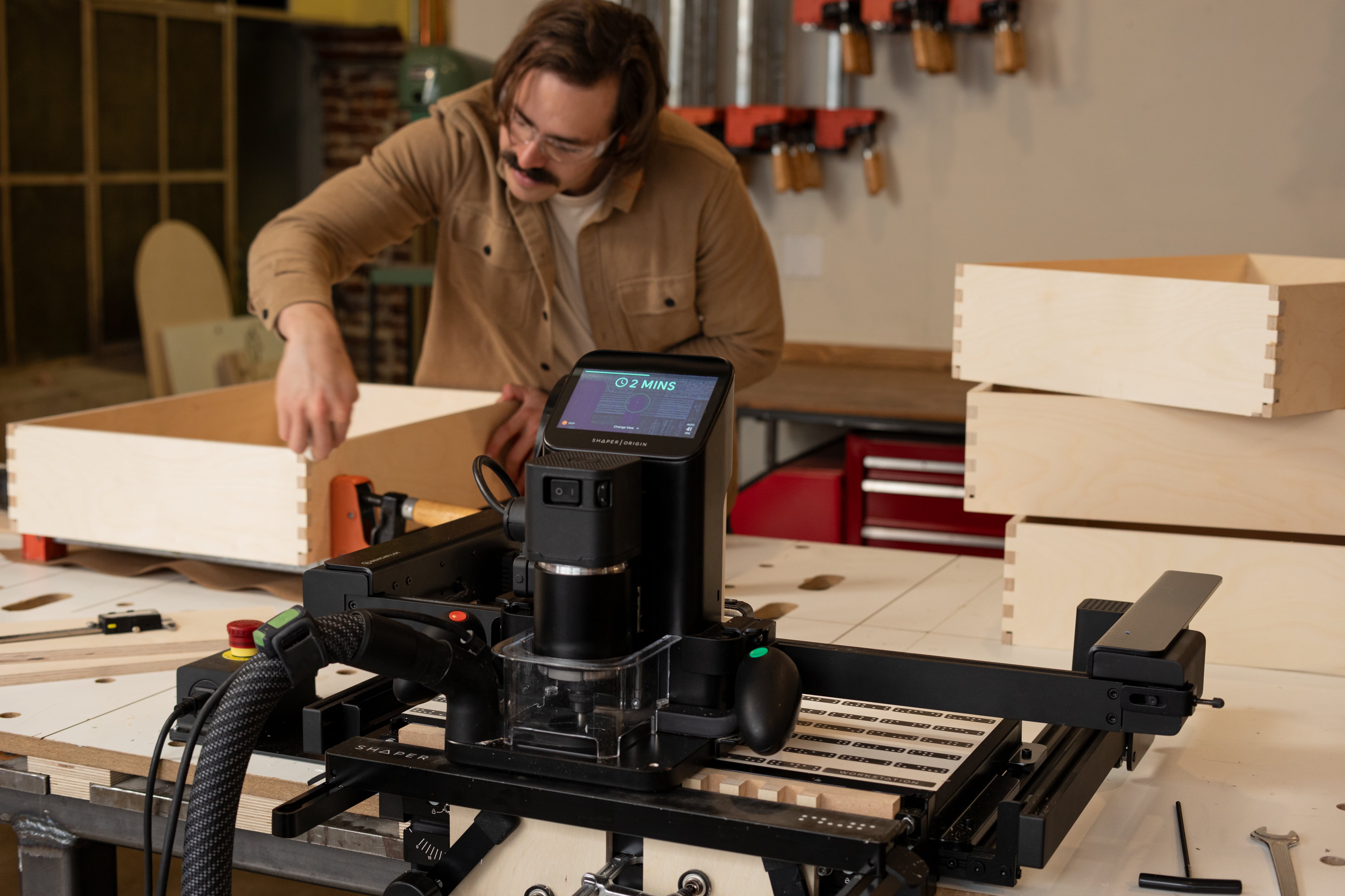 SHAPER Origin + Workstation + BenchPilot SHAPER Origin + Workstation + BenchPilot
