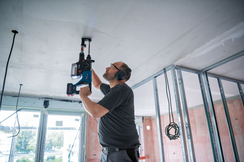 BOSCH Akku-Bohrhammer GBH 18V-28 D, Karton BOSCH Akku-Bohrhammer GBH 18V-28 D, Karton