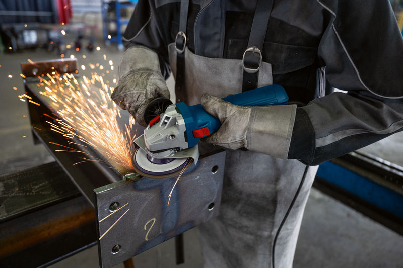 BOSCH Winkelschleifer GWS 12-125 im Handwerkerkoffer BOSCH Winkelschleifer GWS 12-125 im Handwerkerkoffer