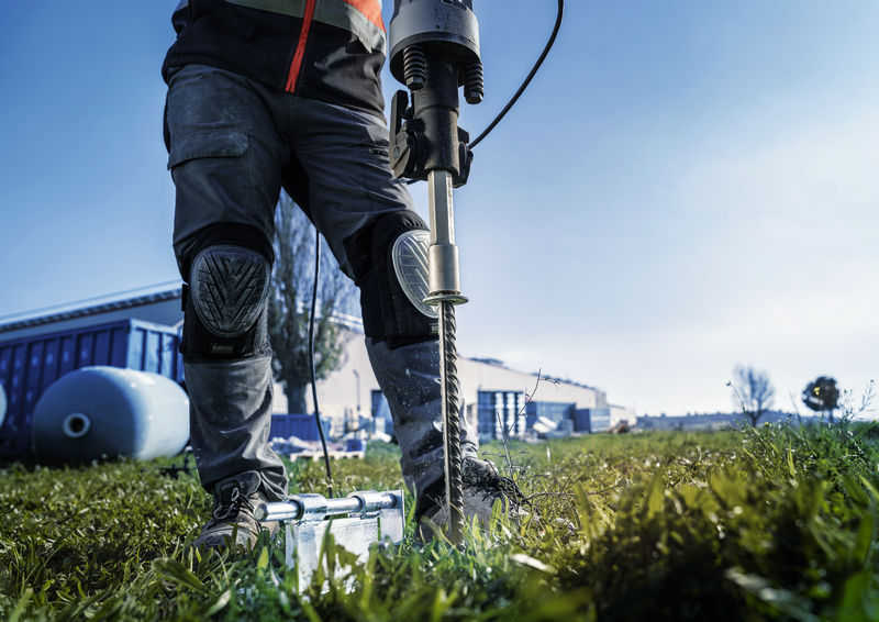 BOSCH PRO HEX 28 Einschlaghilfe für Erdspieße, 300 mm BOSCH PRO HEX 28 Einschlaghilfe für Erdspieße, 300 mm