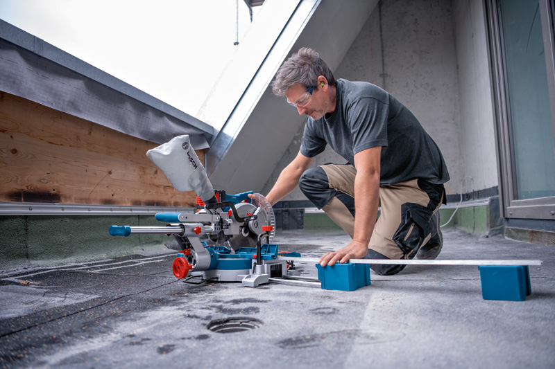 BOSCH Akku-Kapp- und Gehrungssäge BITURBO GCM 18V-216 D BOSCH Akku-Kapp- und Gehrungssäge BITURBO GCM 18V-216 D