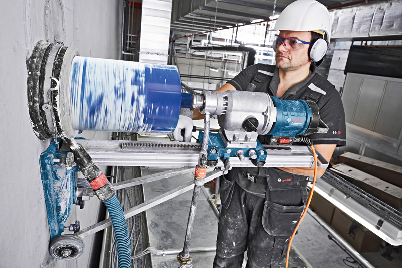 BOSCH Diamantbohrmaschine GDB 350 WE im Karton