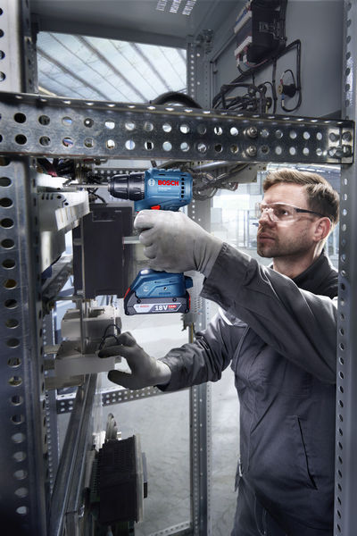 BOSCH Akku-Bohrschrauber ISR 18V-30 P BOSCH Akku-Bohrschrauber ISR 18V-30 P