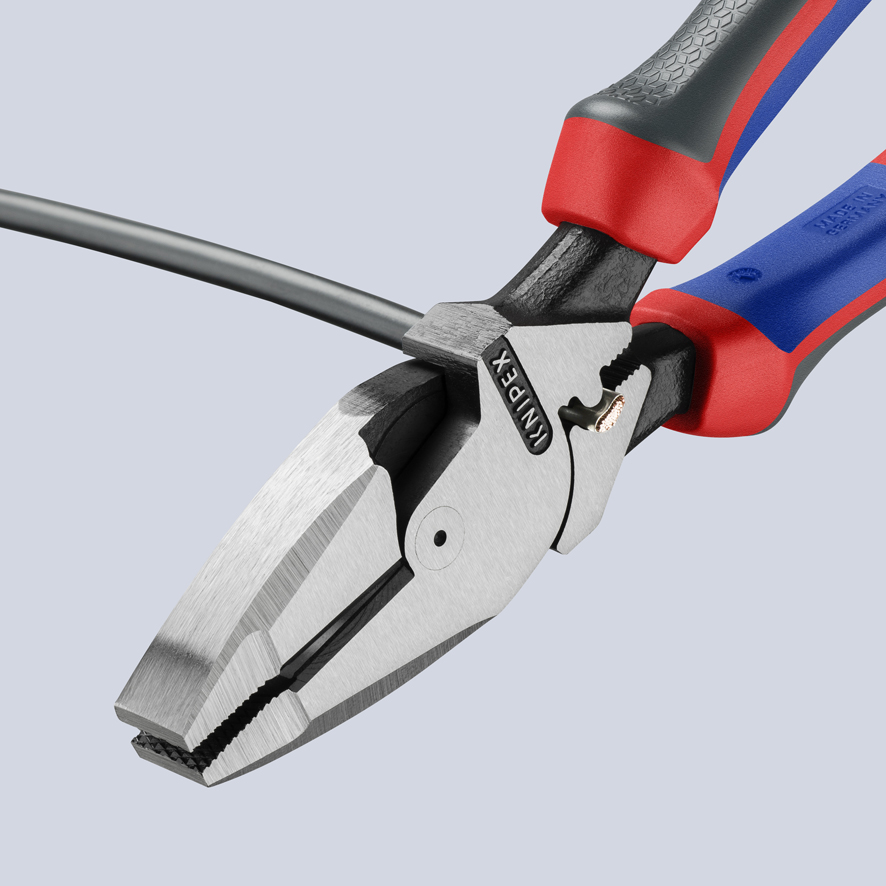KNIPEX KNIPEX 09 12 240 Kraft-Kombizange "Lineman's Pliers" amerikanisches Modell 240 mm schwarz atramentiert mit Comfort-Griffen poliert KNIPEX KNIPEX 09 12 240 Kraft-Kombizange "Lineman's Pliers" amerikanisches Modell 240 mm schwarz atramentiert mit Comfort-Griffen poliert