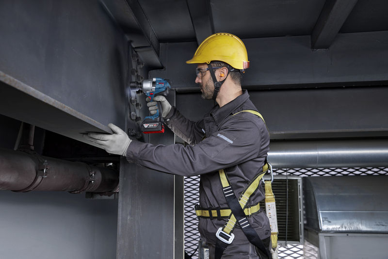 BOSCH Akku-Drehschlagschrauber GDS 18V-780 in L-BOXX BOSCH Akku-Drehschlagschrauber GDS 18V-780 in L-BOXX