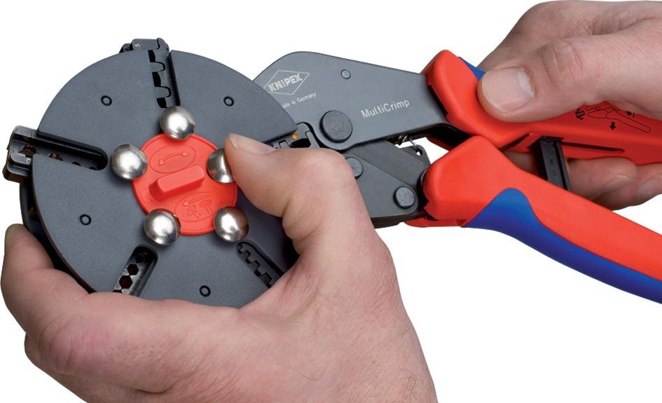 KNIPEX 97 33 01 MultiCrimp® Crimpzange mit Wechselmagazin 250 mm brüniert mit Mehrkomponenten-Hüllen KNIPEX 97 33 01 MultiCrimp® Crimpzange mit Wechselmagazin 250 mm brüniert mit Mehrkomponenten-Hüllen