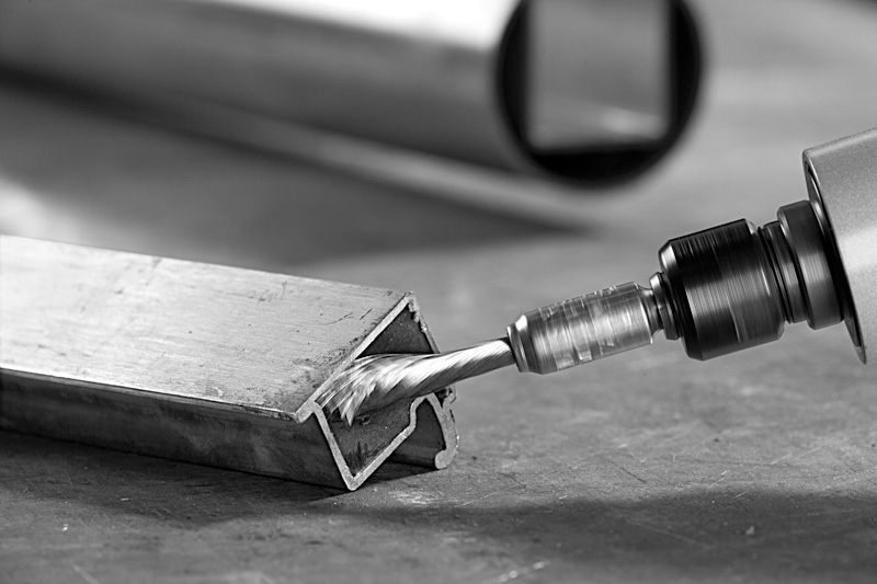 BOSCH PRO Metal heavy Pinselbürste, gerader Schaft, 19 x 0,35 mm BOSCH PRO Metal heavy Pinselbürste, gerader Schaft, 19 x 0,35 mm