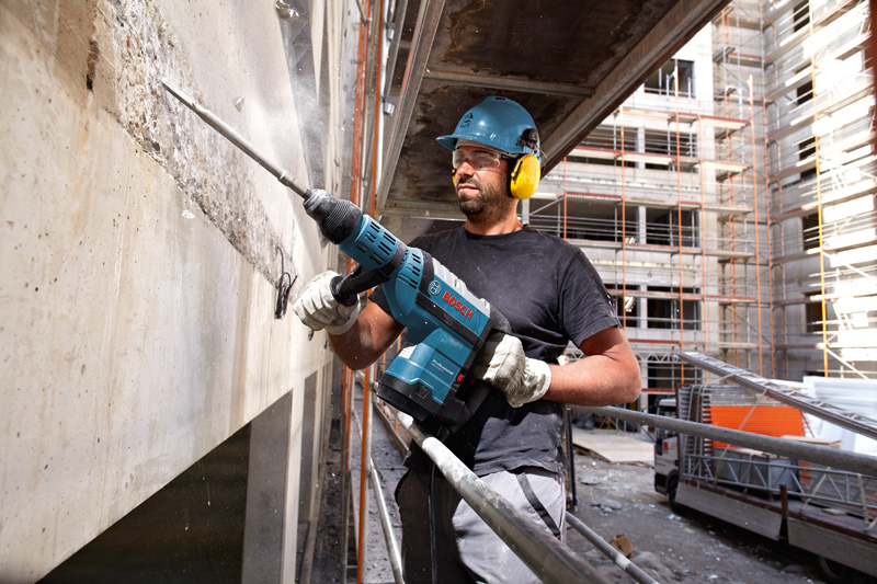 BOSCH Bohrhammer GBH 8-45 D im Koffer