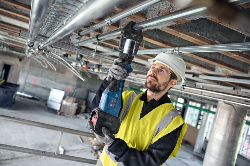 BOSCH Akku-Presswerkzeug GPT 18V-32, 1 x XL-BOXX, Kit M