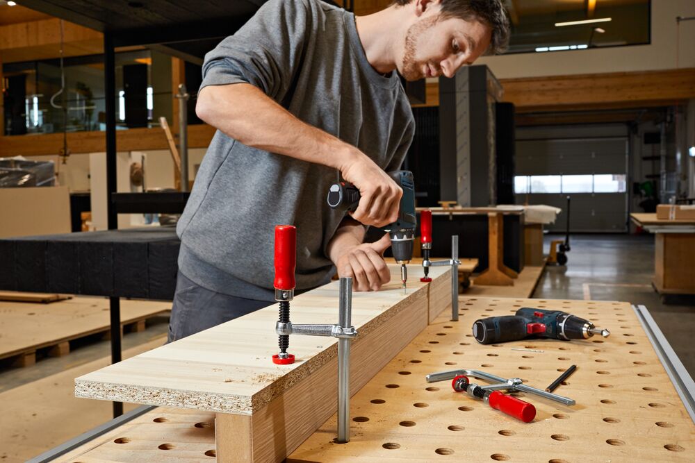 BESSEY Ganzstahl-Tischzwinge für Führungsschienen GTR BESSEY Ganzstahl-Tischzwinge für Führungsschienen GTR