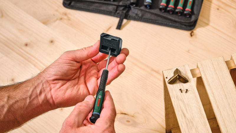 BOSCH Handwerkzeuge Präzisionsschraubendreher-Set 15-tlg. BOSCH Handwerkzeuge Präzisionsschraubendreher-Set 15-tlg.