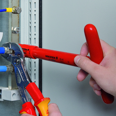 KNIPEX KNIPEX 87 26 250 Cobra® VDE Hightech-Wasserpumpenzange, isoliert 250 mm verchromt isoliert mit Mehrkomponenten-Hüllen, VDE-geprüft KNIPEX KNIPEX 87 26 250 Cobra® VDE Hightech-Wasserpumpenzange, isoliert 250 mm verchromt isoliert mit Mehrkomponenten-Hüllen, VDE-geprüft