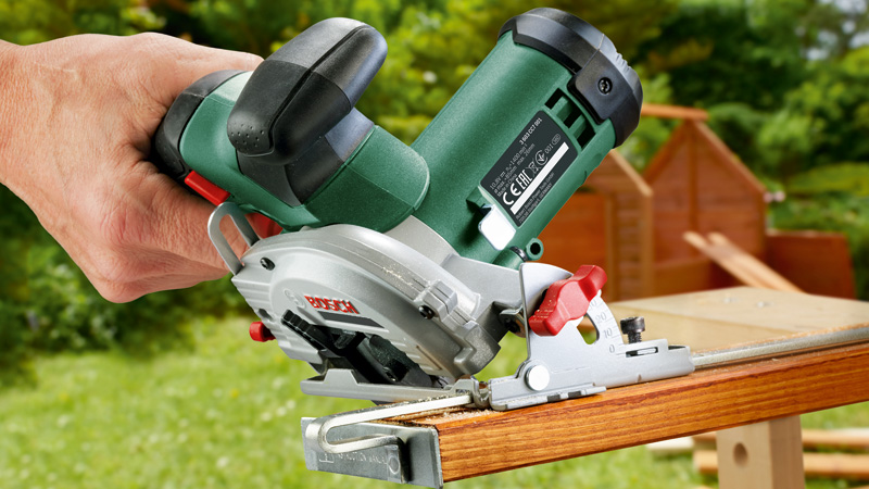 BOSCH Akku-Kreissäge UniversalCirc 12 BOSCH Akku-Kreissäge UniversalCirc 12