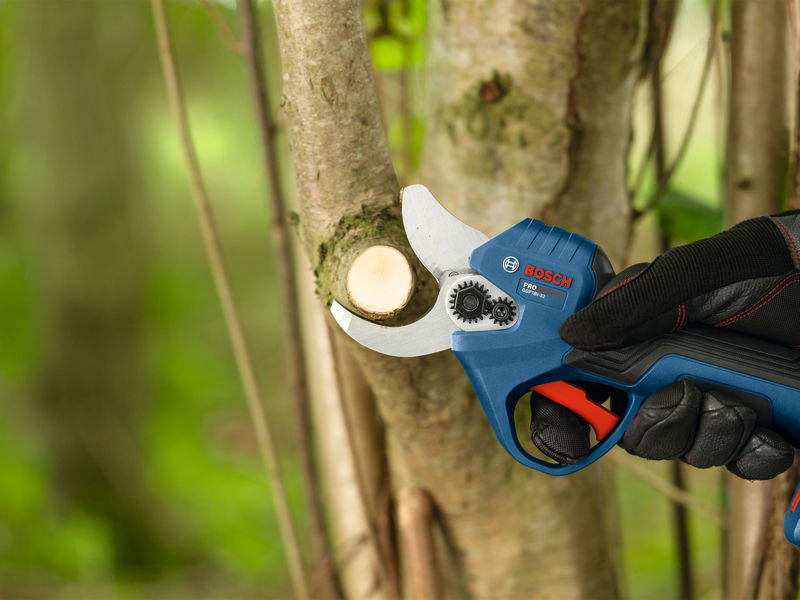 BOSCH Akku-Gartenschere GGP18V-32 Pruner 18V