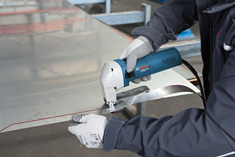 BOSCH Schere GSC 75-16 im Karton BOSCH Schere GSC 75-16 im Karton