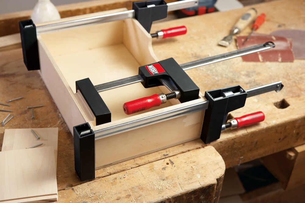 BESSEY Leichte Korpuszwinge UniKlamp UK BESSEY Leichte Korpuszwinge UniKlamp UK