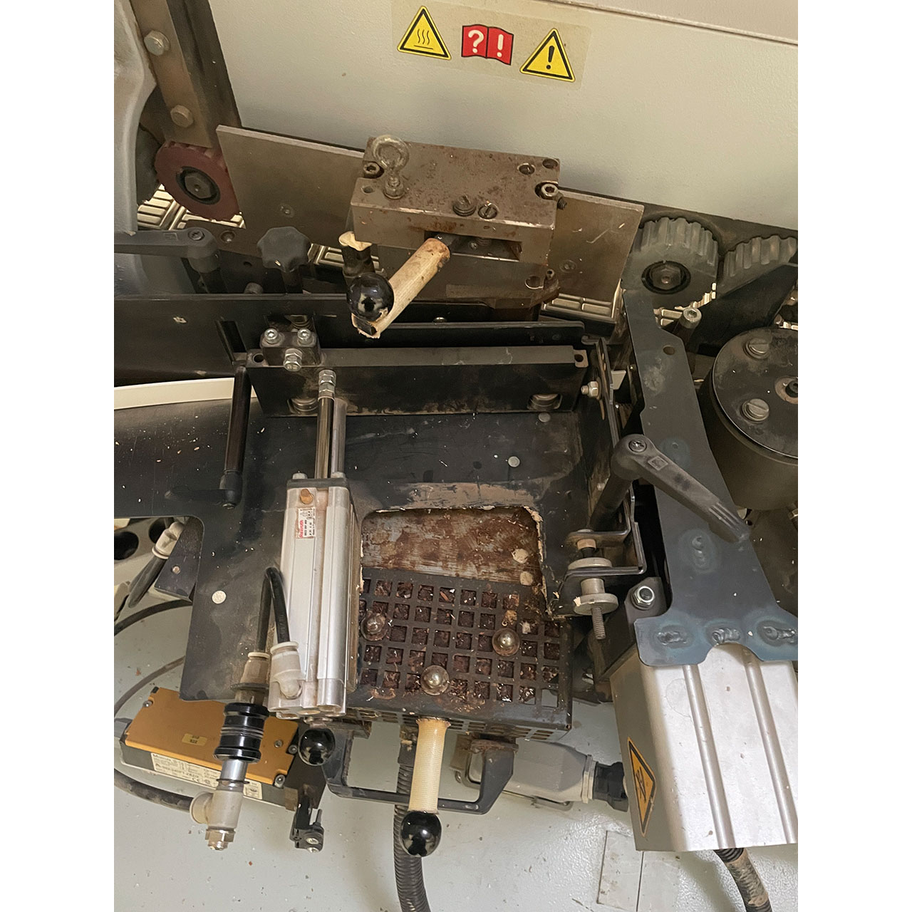BRANDT Kantenanleimmaschine KDF 210 Optimat BRANDT Kantenanleimmaschine KDF 210 Optimat