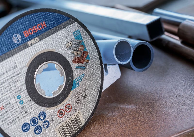 BOSCH PRO Multi Material X-Lock Trennscheibe, 115 x 1 x 22,23 mm