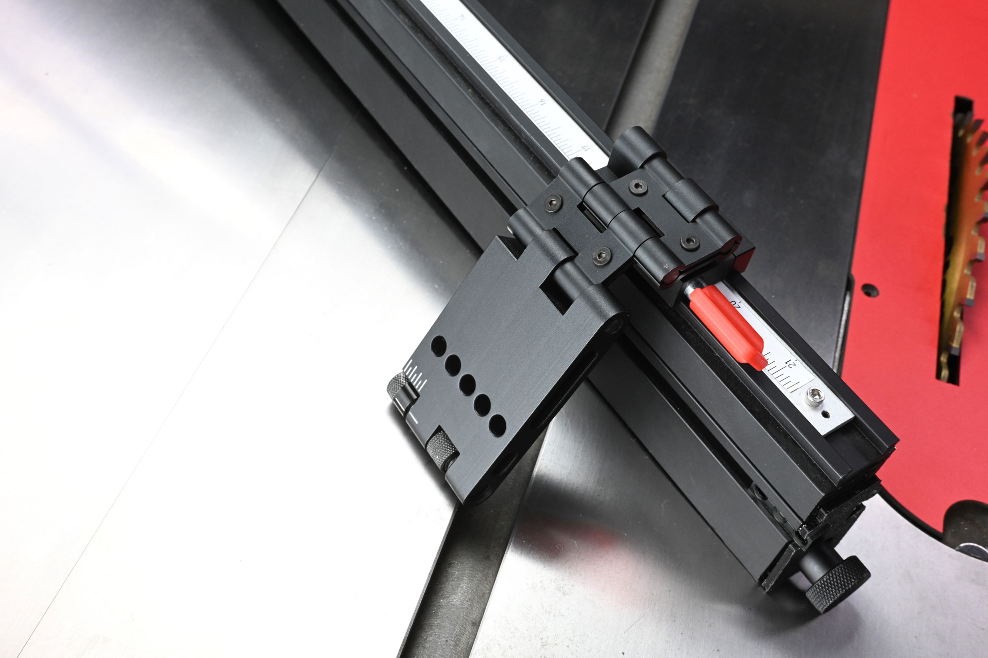 SAWSTOP REVOLUTION Winkelanschlag mit Feineinstellung