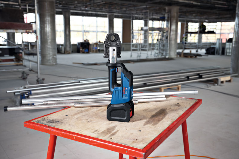 BOSCH Akku-Presswerkzeug GPT 18V-19, L-BOXX 238, Kit TH BOSCH Akku-Presswerkzeug GPT 18V-19, L-BOXX 238, Kit TH