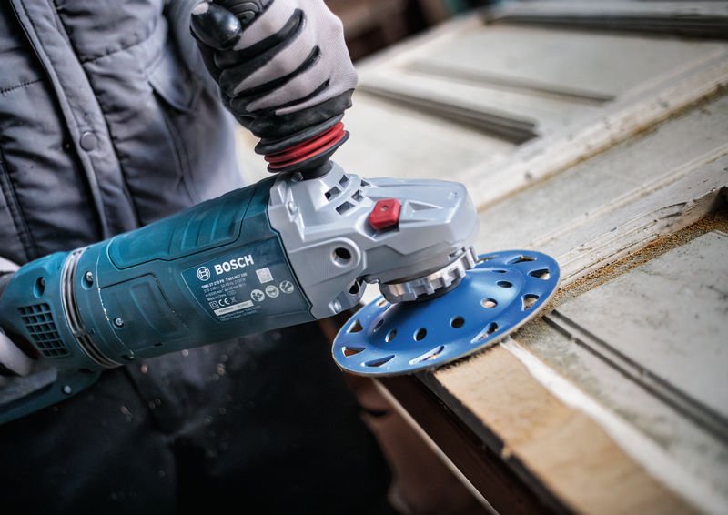 BOSCH EXPERT Multi Material Carbide-Topfscheibe grob, angeschrägt, 180 mm, 22,23 mm
