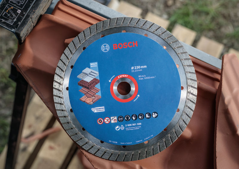 BOSCH EXPERT Multi Material Diamanttrennscheiben, 230x22,23x2,4x15 mm