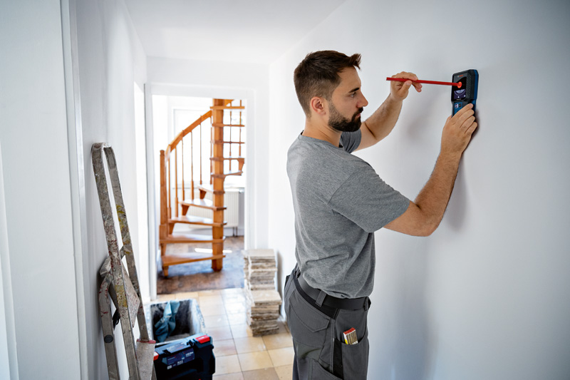 BOSCH Ortungsgerät GMS 120-27 mit Tasche, BA 3.7V 1.0Ah A und USB-C™-Kabel
