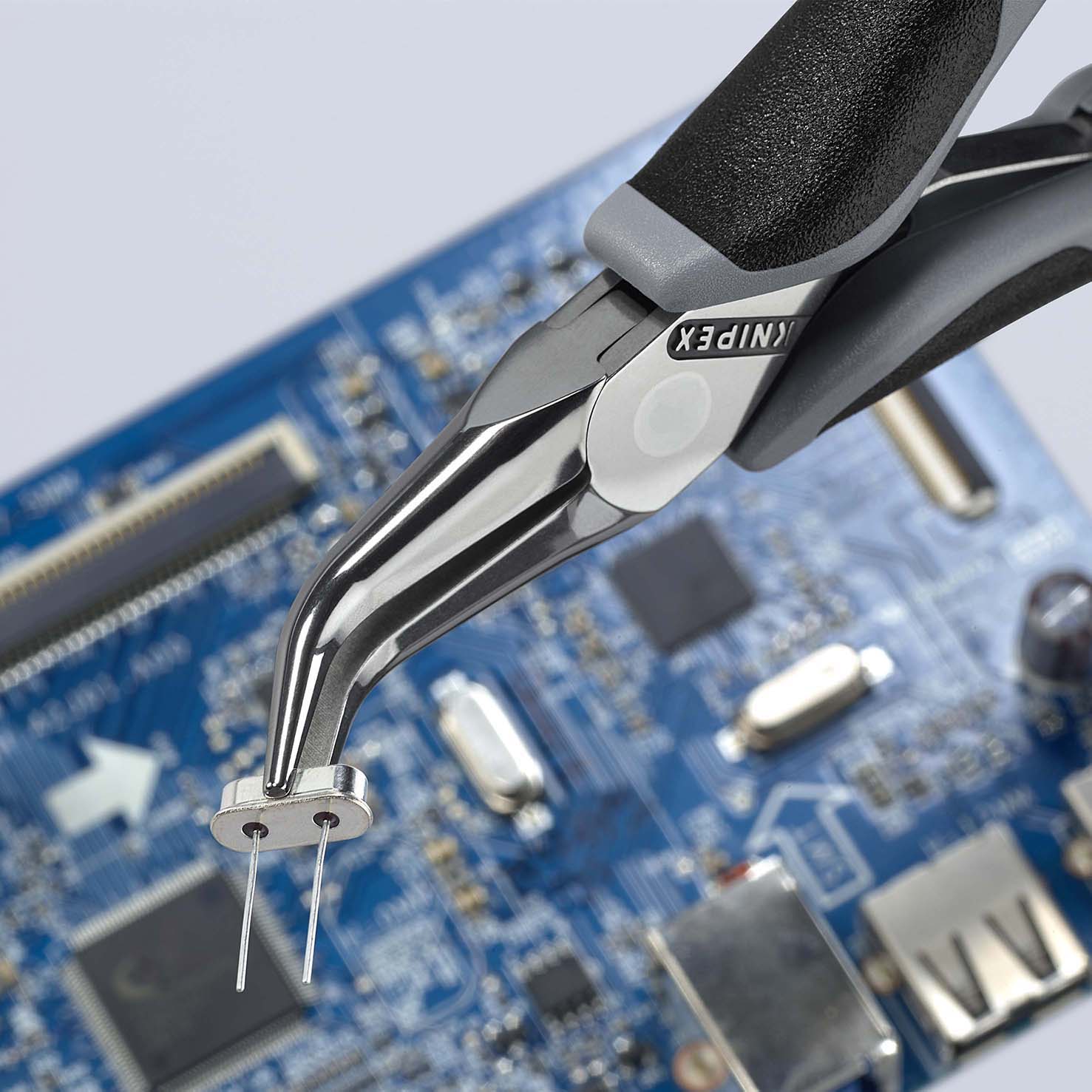 KNIPEX KNIPEX 35 82 145 ESD Elektronik-Greifzange ESD mit durchgestecktem Gelenk 145 mm spiegelpoliert mit Mehrkomponenten-Hüllen spiegelpoliert