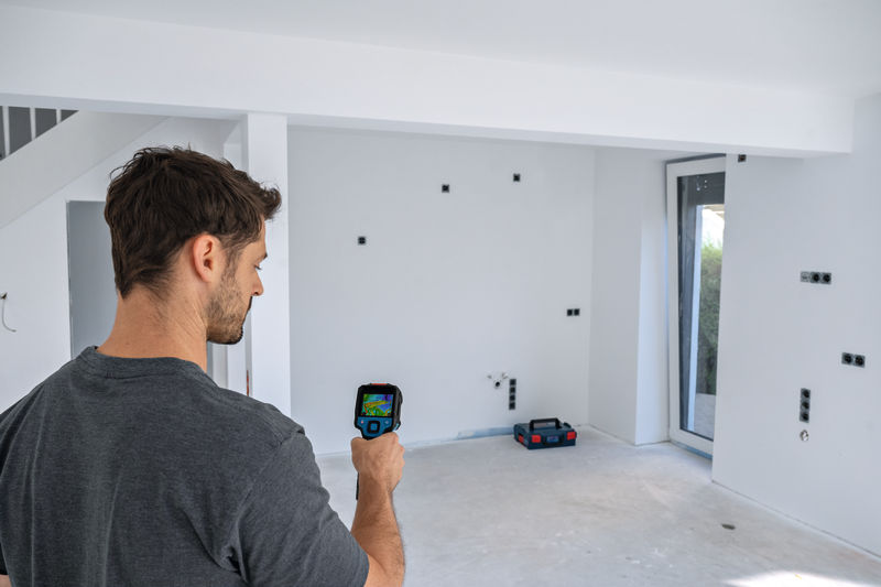 BOSCH Wärmebildkamera GTC 12V-450-13, 1 x Akku GBA 12V 2.0Ah in L-BOXX BOSCH Wärmebildkamera GTC 12V-450-13, 1 x Akku GBA 12V 2.0Ah in L-BOXX