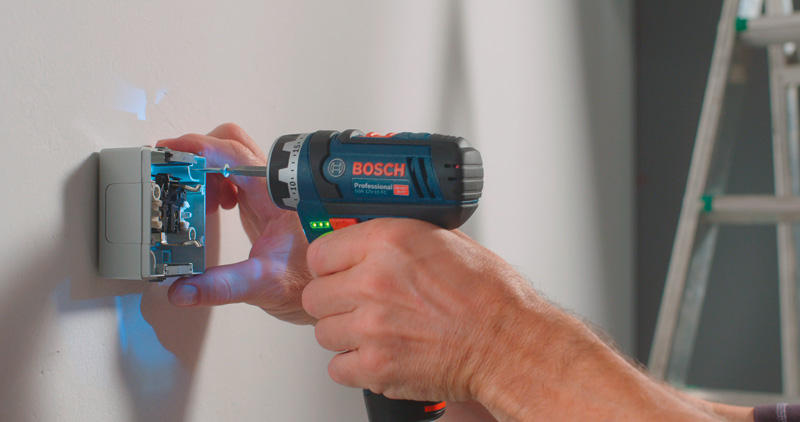 BOSCH Akku-Bohrschrauber GSR 12V-15 FC 2x 2,0 Ah L-BOXX BOSCH Akku-Bohrschrauber GSR 12V-15 FC 2x 2,0 Ah L-BOXX