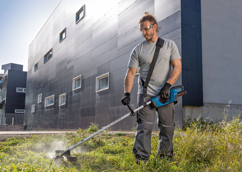 BOSCH Akku-Rasentrimmer GRT 18V-33